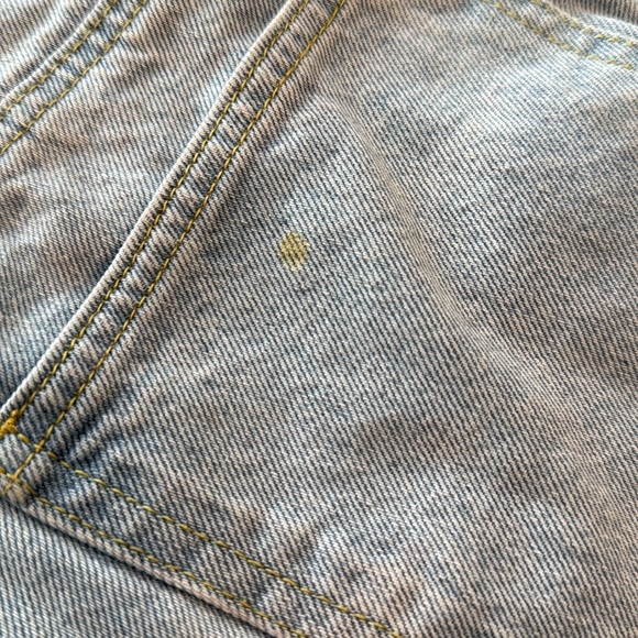 Light Blue Jeans - Picture 2 of 2